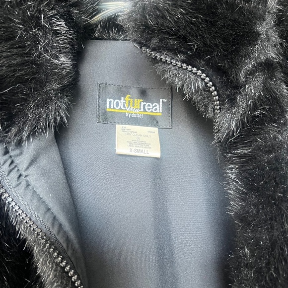 nice faux fur vest - Picture 2 of 3